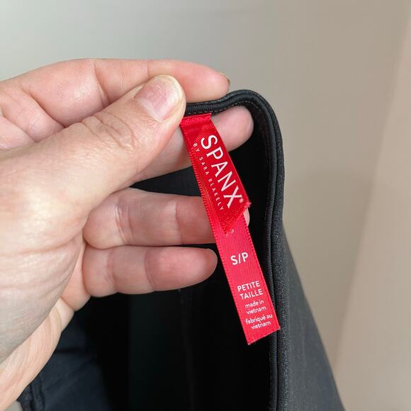 Spanx Faux Leather Black Legging SZ Small Petite - Picture 7 of 8